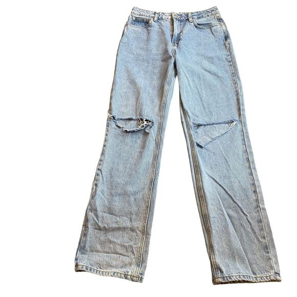 Princess Poly Women’s 8 Ripped Knee Straight Leg Jeans Light Distressed Denim - Picture 2 of 10